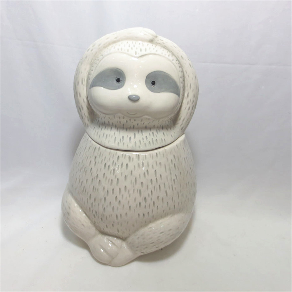 2018 New design  sloth shaped cookie jar , ceramic novelty cookie storage  jar cookie jar