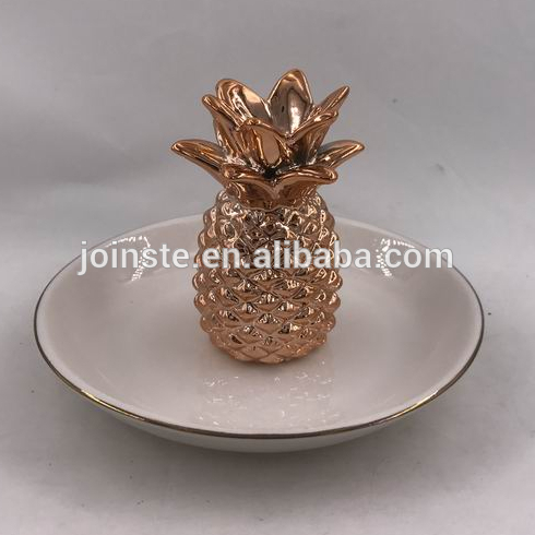 Custom ceramic golden color pineapple ring holder jewellery display tray