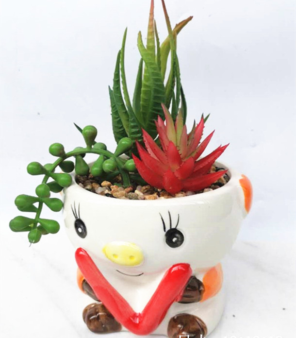 Artificial succulent aloe  assorted in  chicks  flower pot