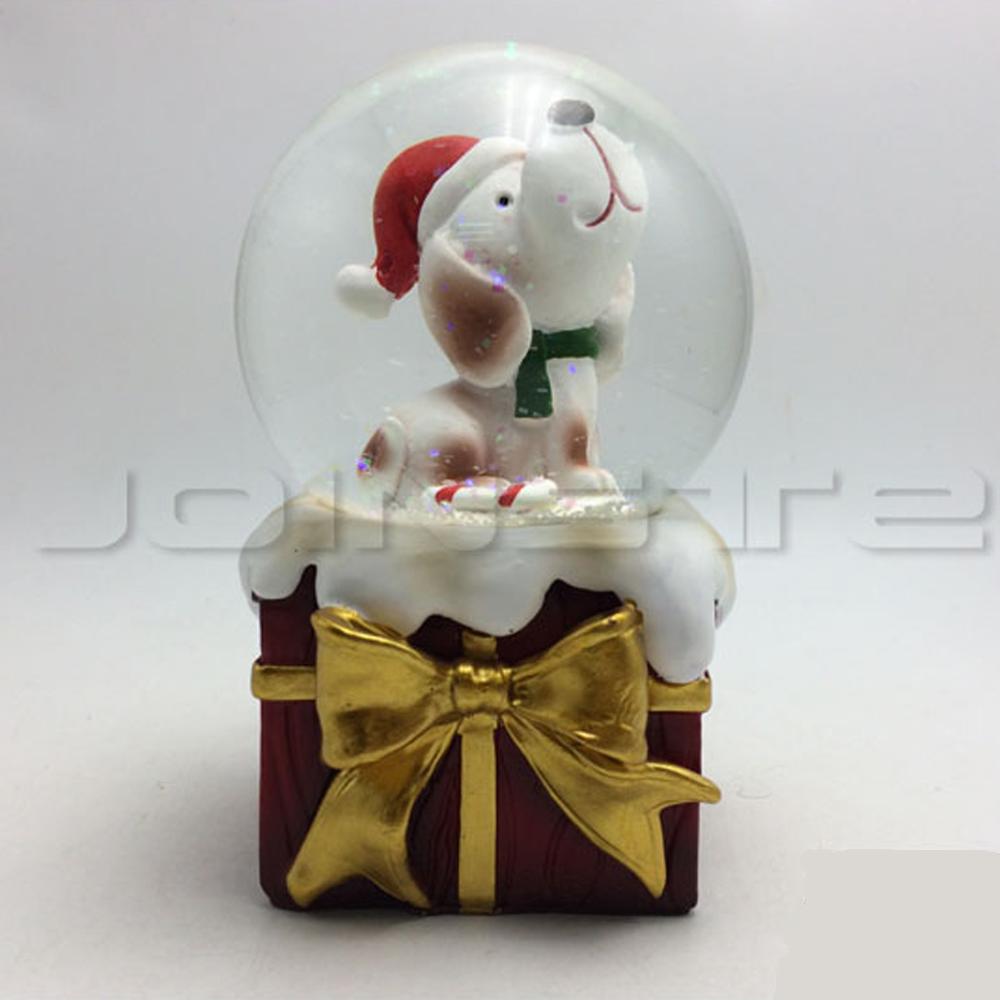 Resin Christmas Dog Statue Snow Globe With Giftbox Base for Christmas Decoration