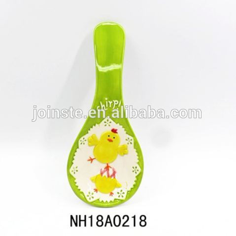 Festival large ceramic spoon with chicks embossed