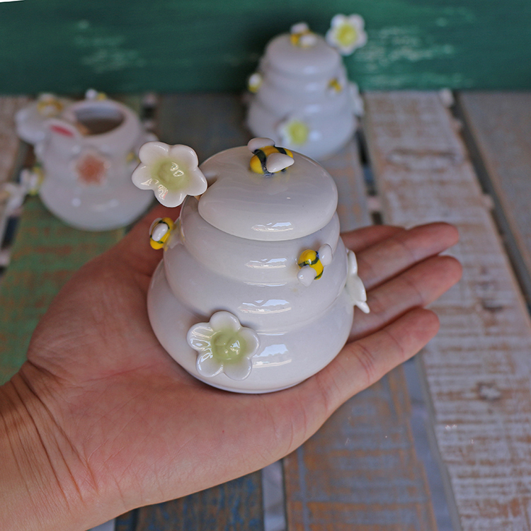 Beehive design ceramic storage bottles for honey, sweet jar in ceramic