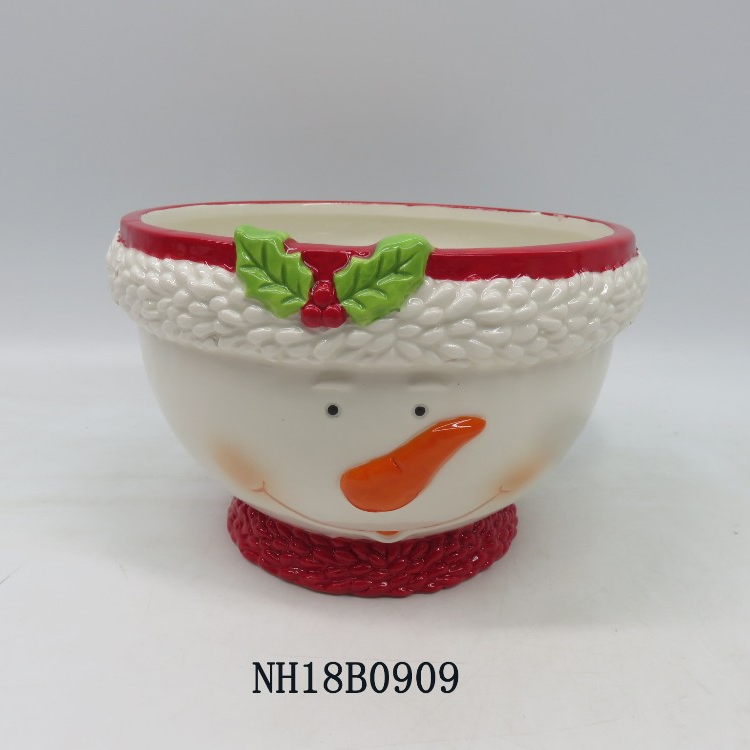 China custom handmade christmas Santa claus ceramic fruit large porcelain salad bowl