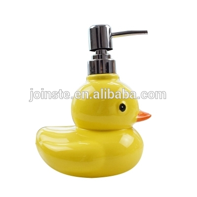 Customized cute yellow duck shape ceramic lotion pump bottle liquid dispenser