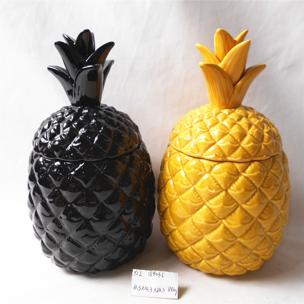 Black and yellow   food  jar set Hand made ceramic  small pineapple food jar  kid  food storage jar