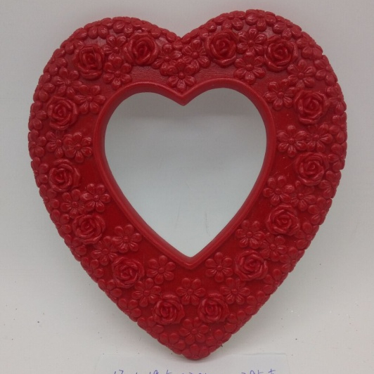 Red Heart Shape Polyresin Picture Frame, Custom Design Resin Photo Frame