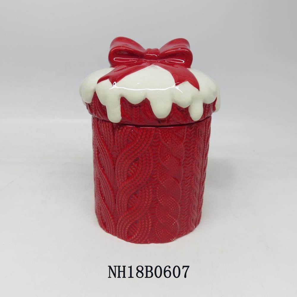 Middle capacity ceramic cupcake shaped food storage jar