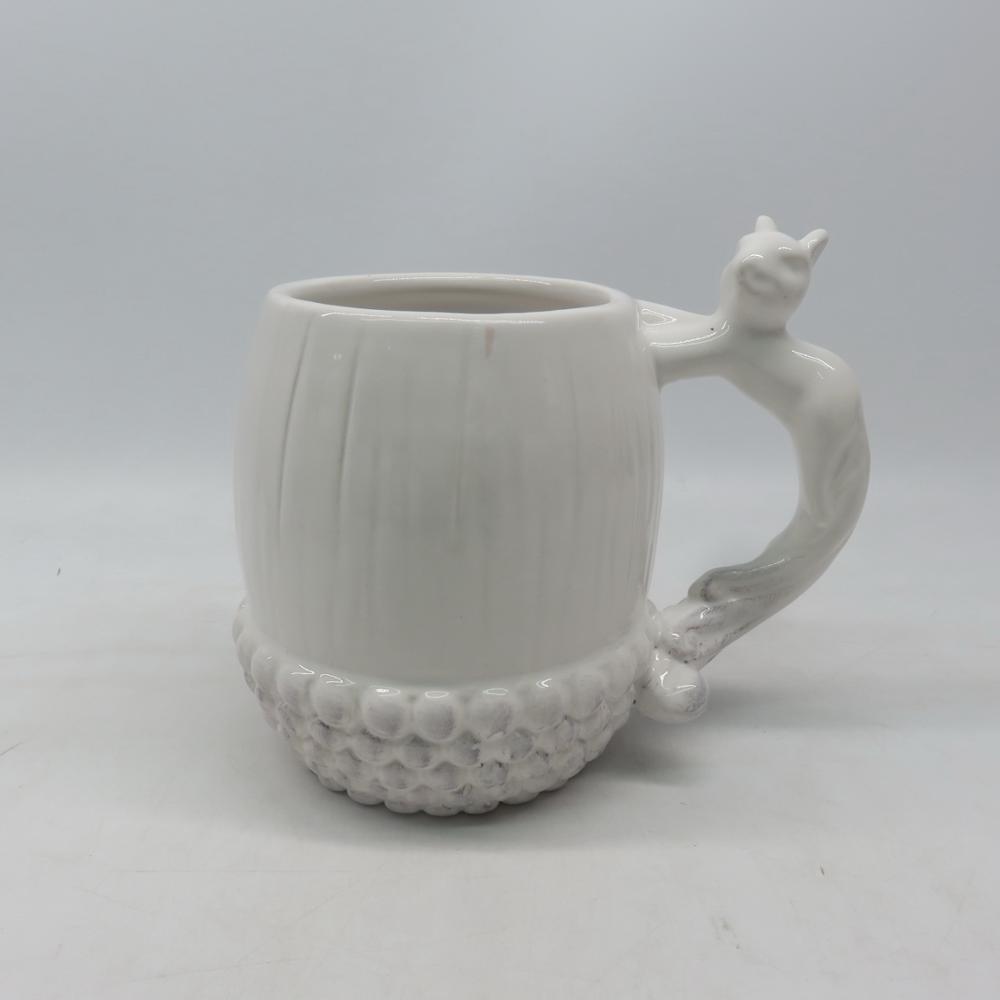 Pinecone shaped mugs with squirrel handle, Squirrel Mug, Ceramic Animal Mug