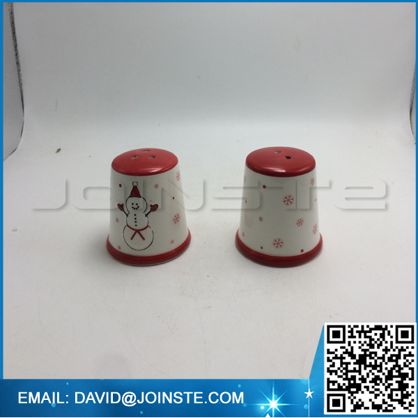 Ceramic Christmas snowman salt & pepper shaker