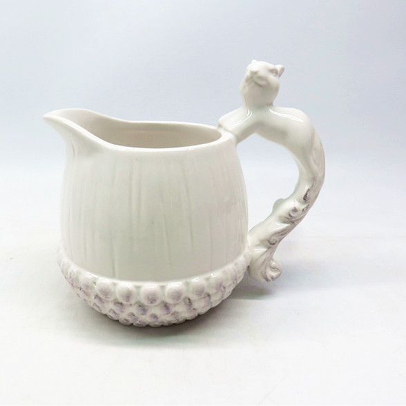 White  ceramic squirrel creamer container  ,squirrel handle  kinchen canisters