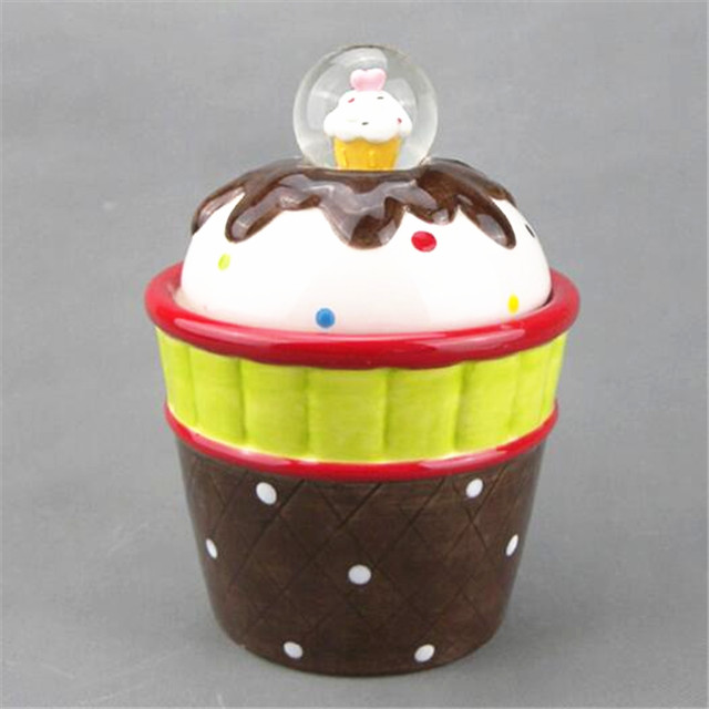 Novelty  Cupcake  Shape cookie jar  Ceramic  Food Storage jar  with  unique cover